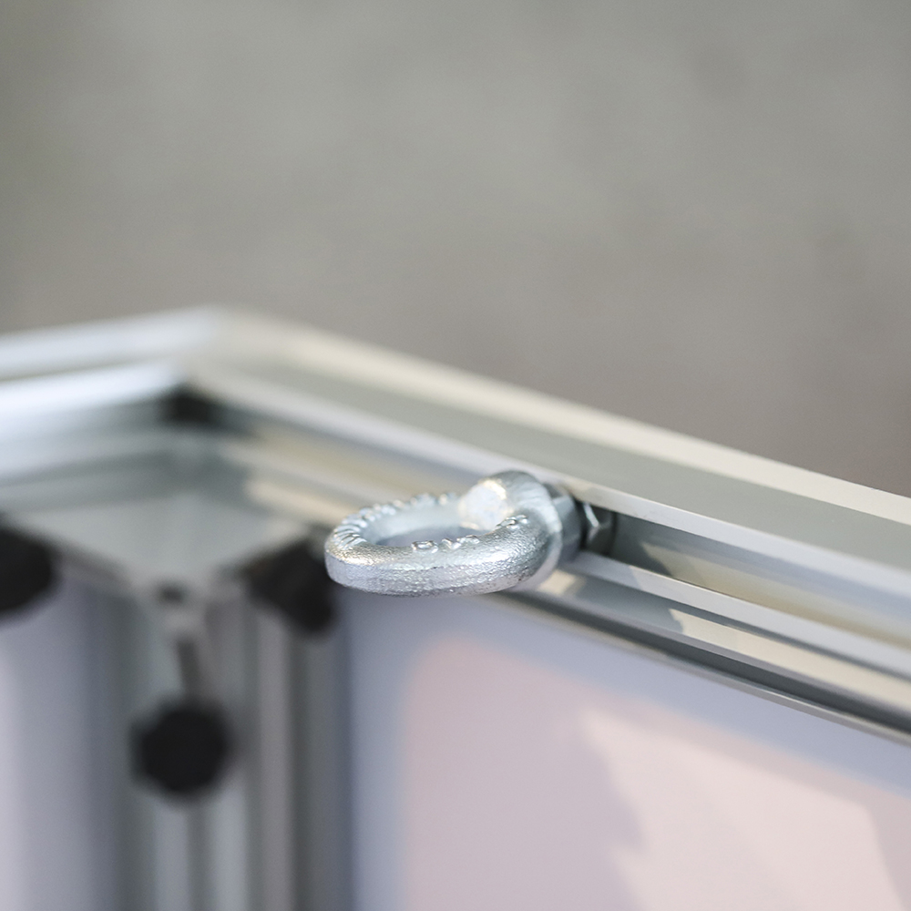 Suspension for Cubox tradeshow cube