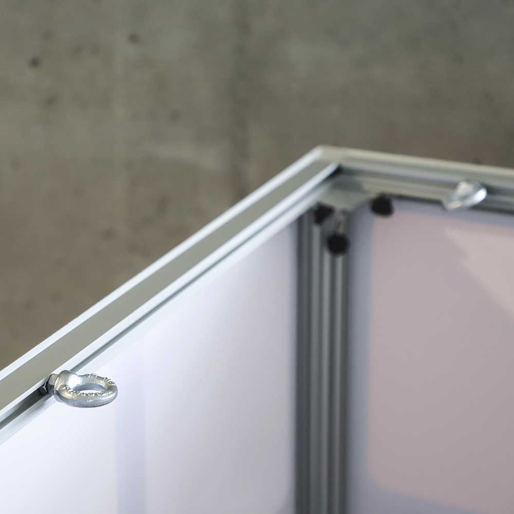 Suspension for Cubox tradeshow cube