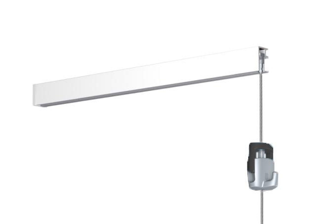 New art hook self-closing